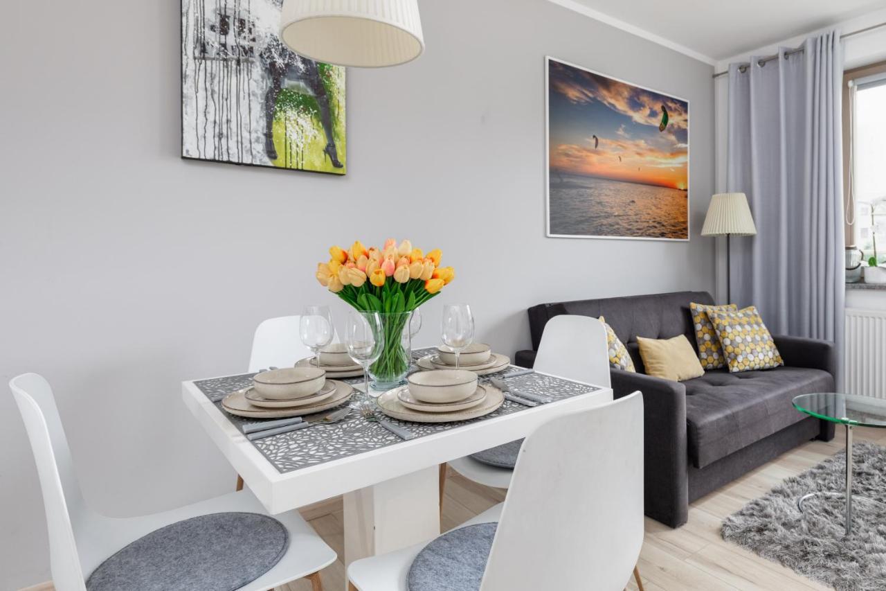 Wind Rose Quarter Apartments By Noclegi Renters Свиноуйсьце Экстерьер фото