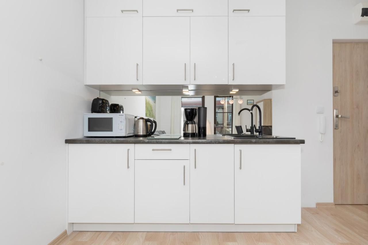 Wind Rose Quarter Apartments By Noclegi Renters Свиноуйсьце Экстерьер фото