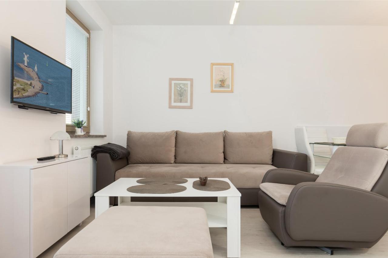Wind Rose Quarter Apartments By Noclegi Renters Свиноуйсьце Экстерьер фото